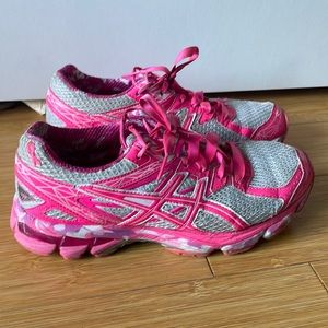 ASICS Pink Running Shoes GT- 1000